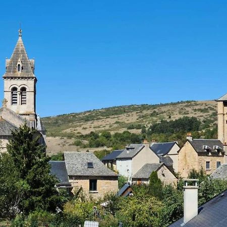Le Gite De La Vieille Eglise De Coussergues Exteriér fotografie