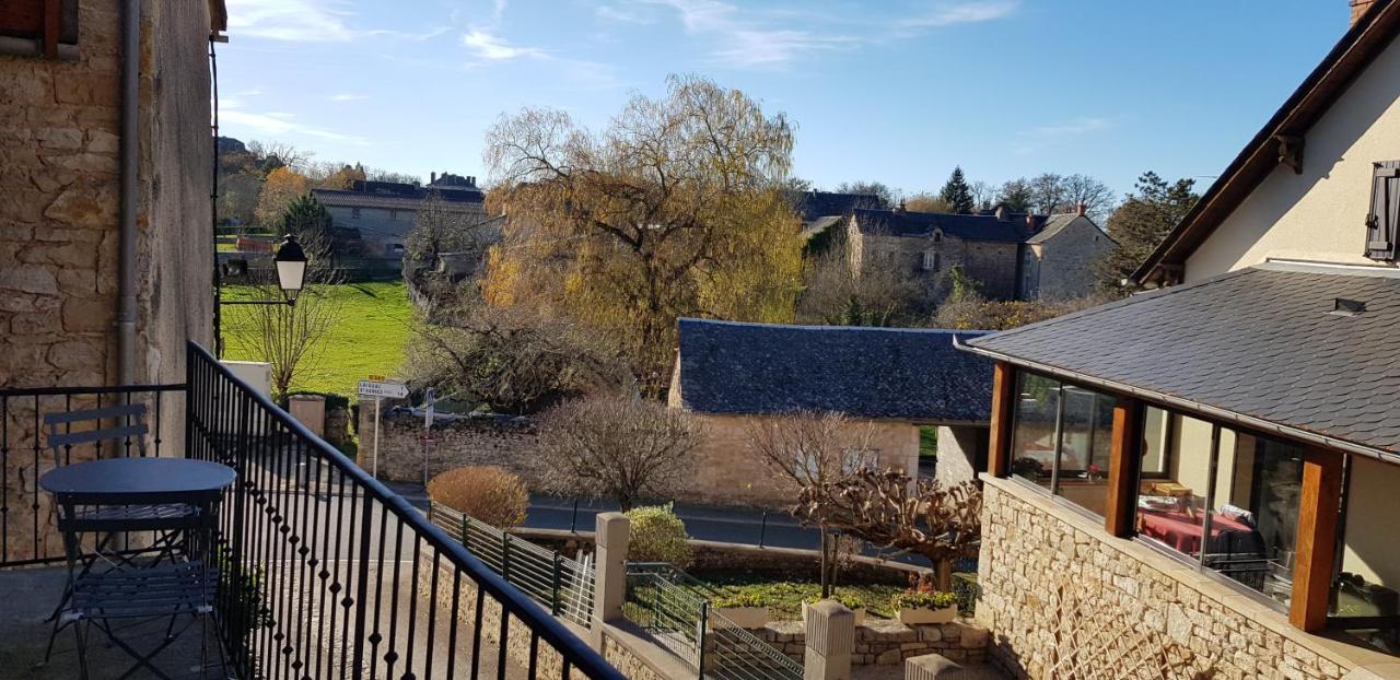 Le Gite De La Vieille Eglise De Coussergues Exteriér fotografie