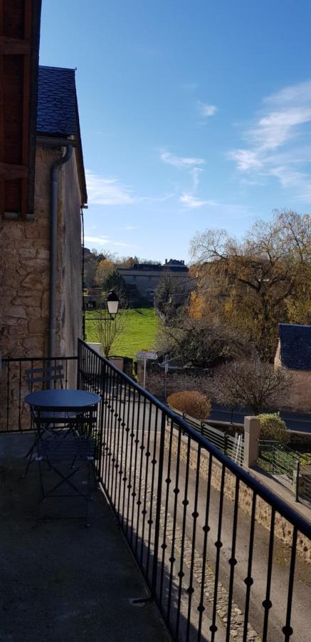 Le Gite De La Vieille Eglise De Coussergues Exteriér fotografie